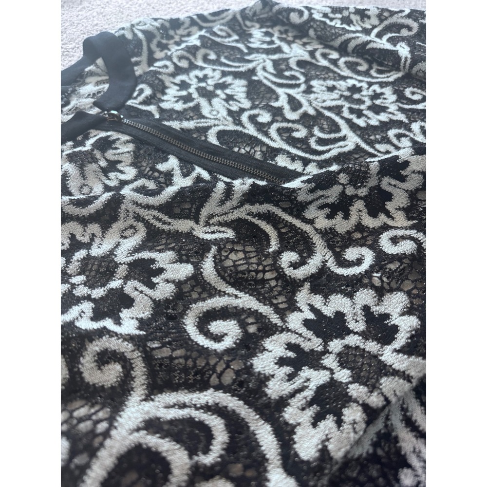 Laudrew Black Cream Floral Lace Zip Up Bomber Jacket Size 6